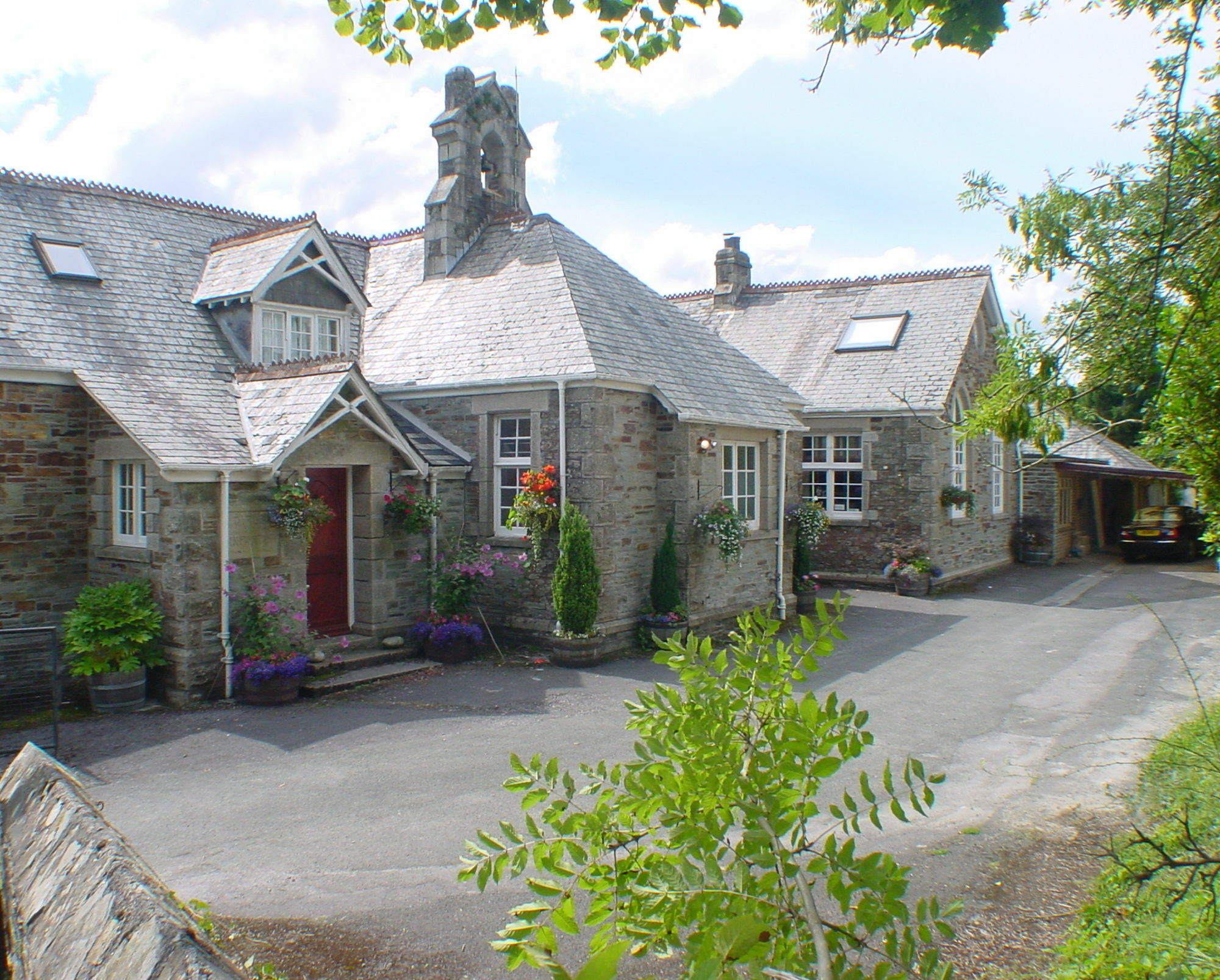 The Old School House Hotel Yelverton Exterior photo
